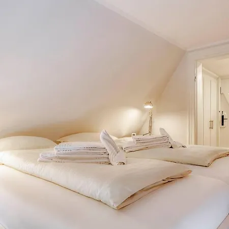 Prázdninový dům Reetdachhaus Inmitten Von Wiesen Und Feldern Emmelsbüll-Horsbüll